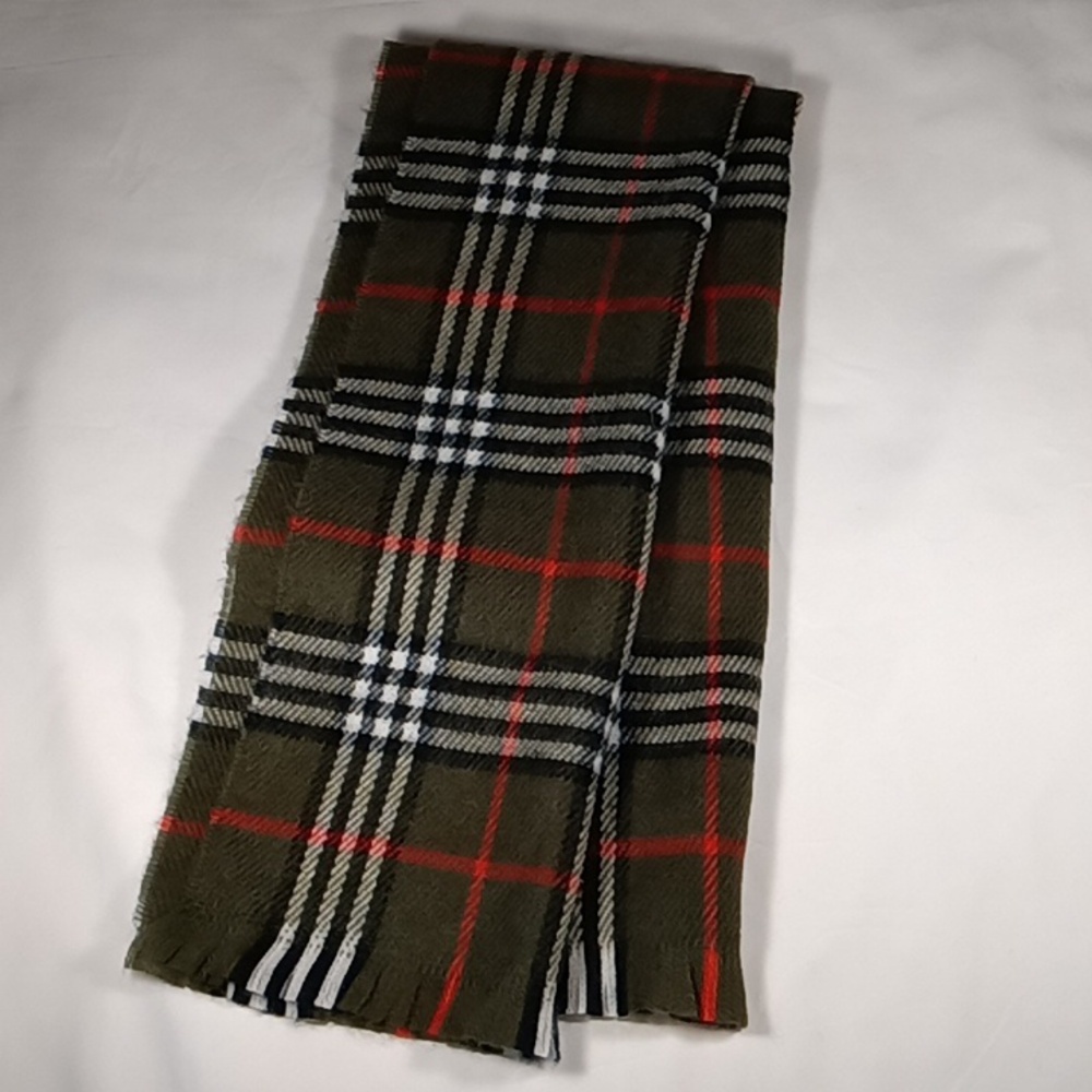 Wool Touch scarf 100% Acrylic green black white red